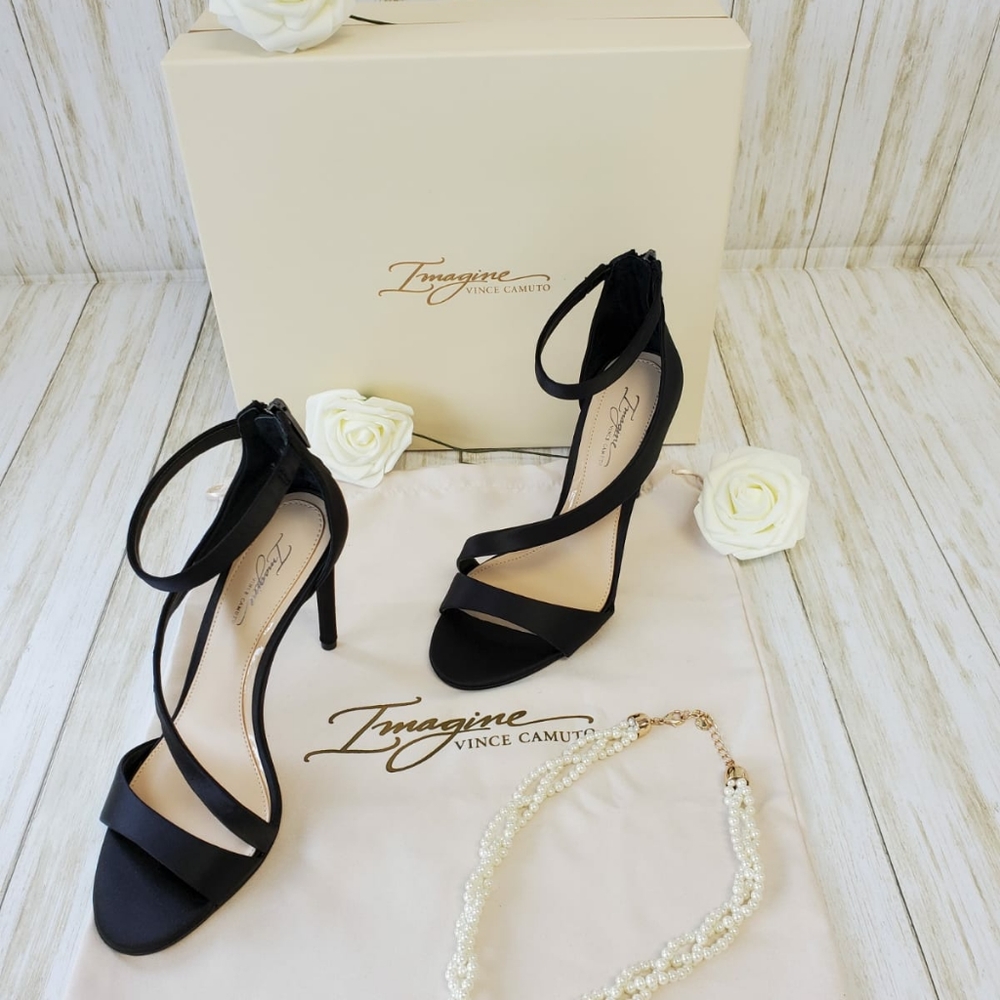 Rieta Satin Sandals Imagine by  VINCE CAMUTO SZ 7